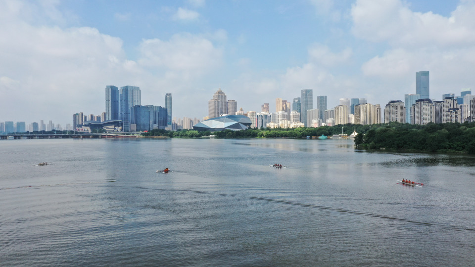 新华社记者, kAA, 区的青年赛 新华社记者, kAA, 区的青年赛