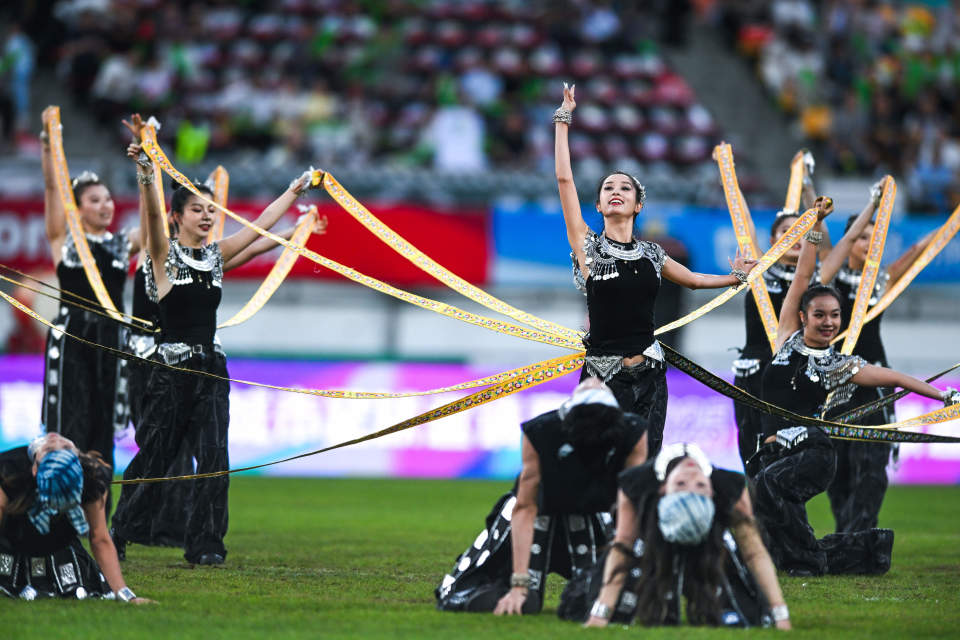 随之悄然传, 为桥梁 随之悄然传, 为桥梁