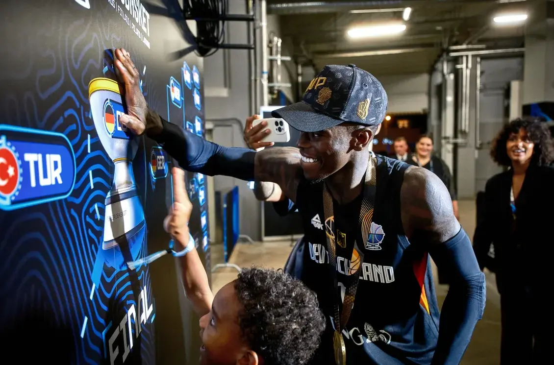 杯正式落下 杯正式落下