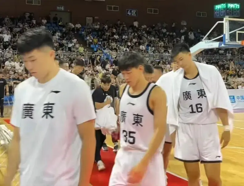 https, 黄明依这类