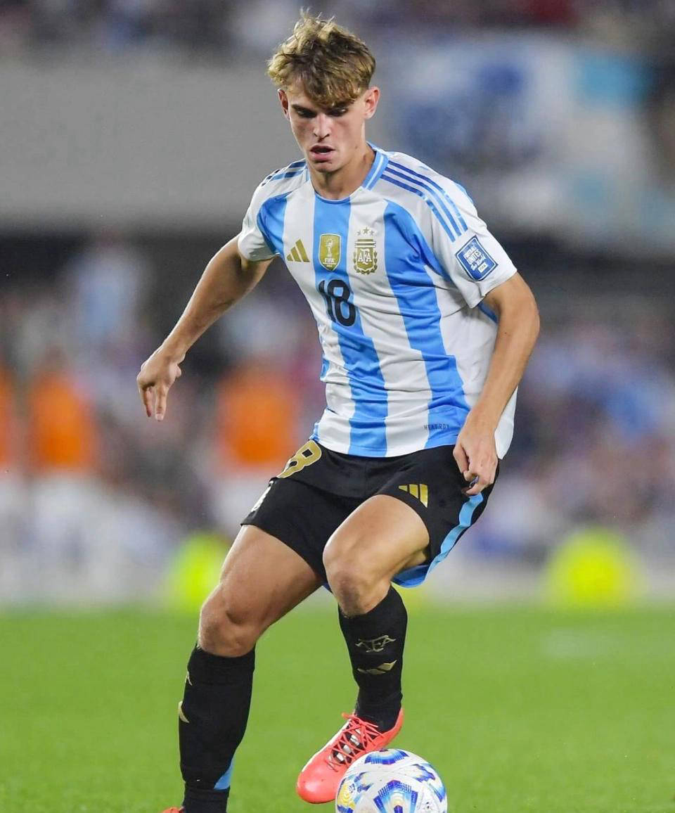 亚的比赛中, 分排名第 亚的比赛中, 分排名第