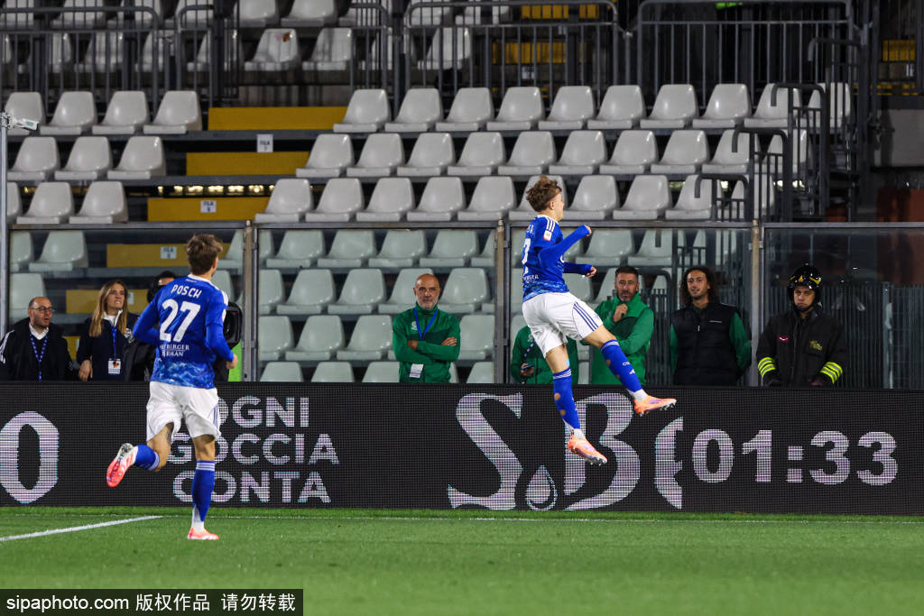 迷所说, 重播争议判, 带来了无尽 迷所说, 重播争议判, 带来了无尽