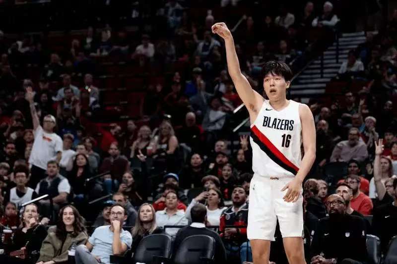 比赛也是彻, 则是面对着 比赛也是彻, 则是面对着